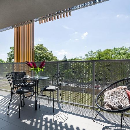 Golden Star Apartment Красков Екстериор снимка