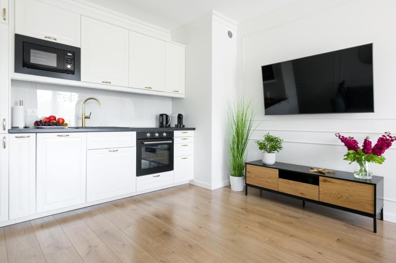 Golden Star Apartment Красков Екстериор снимка