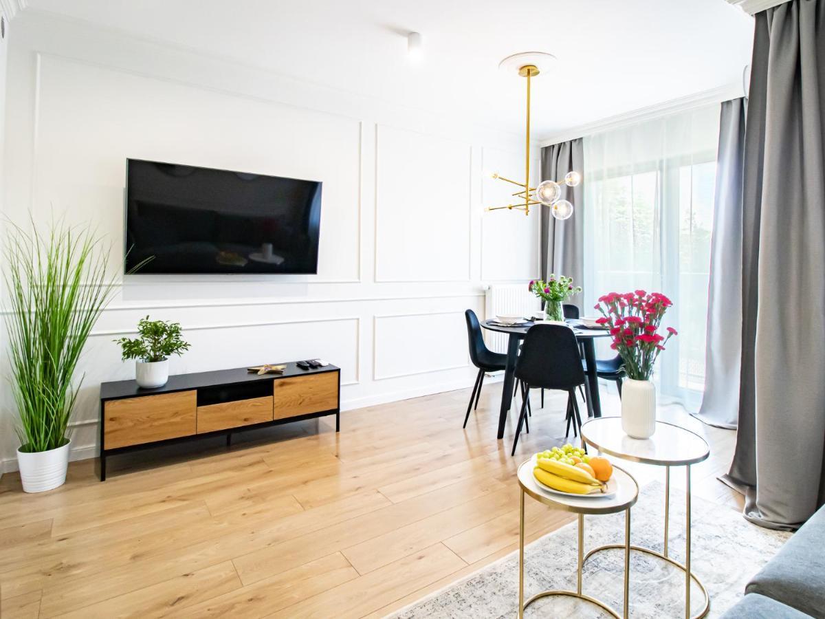 Golden Star Apartment Красков Екстериор снимка
