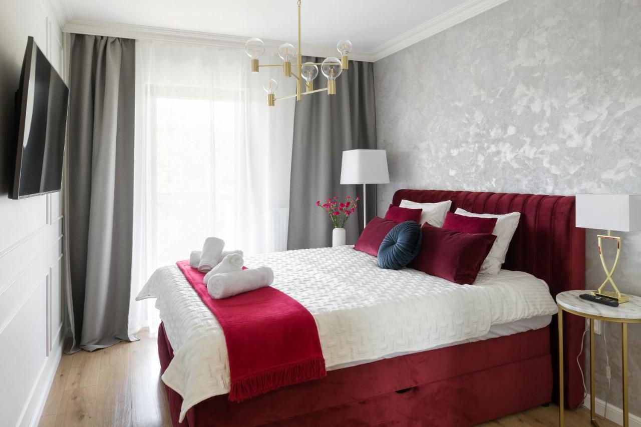 Golden Star Apartment Красков Екстериор снимка